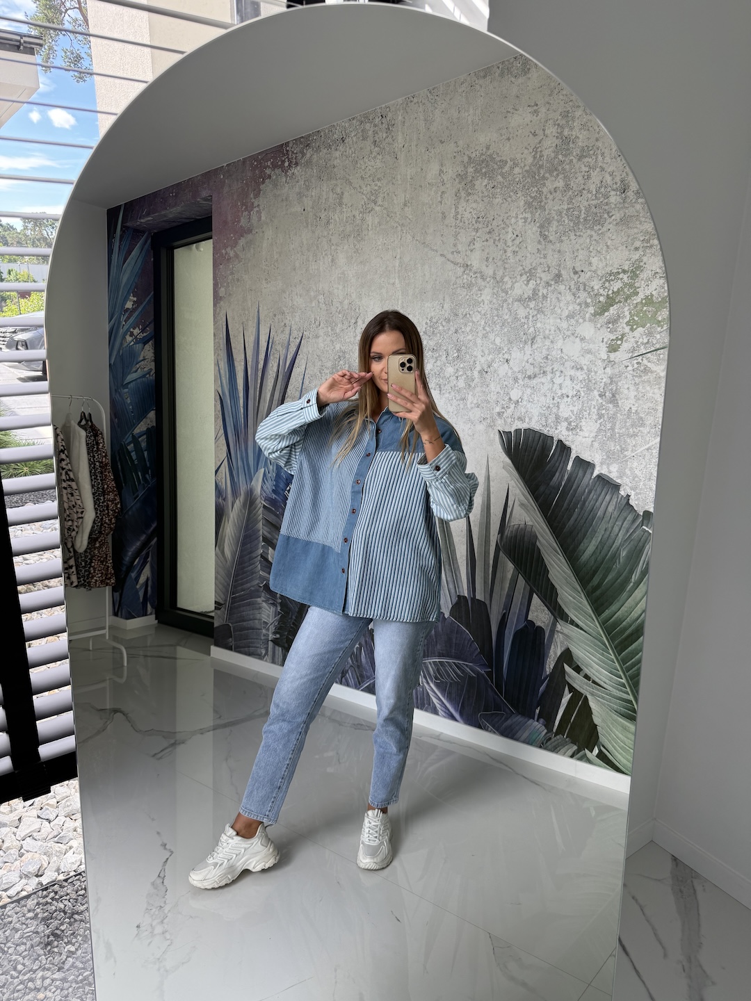 Spodnie jeansowe mam fit EVI - JEANS  zdjęcie 3