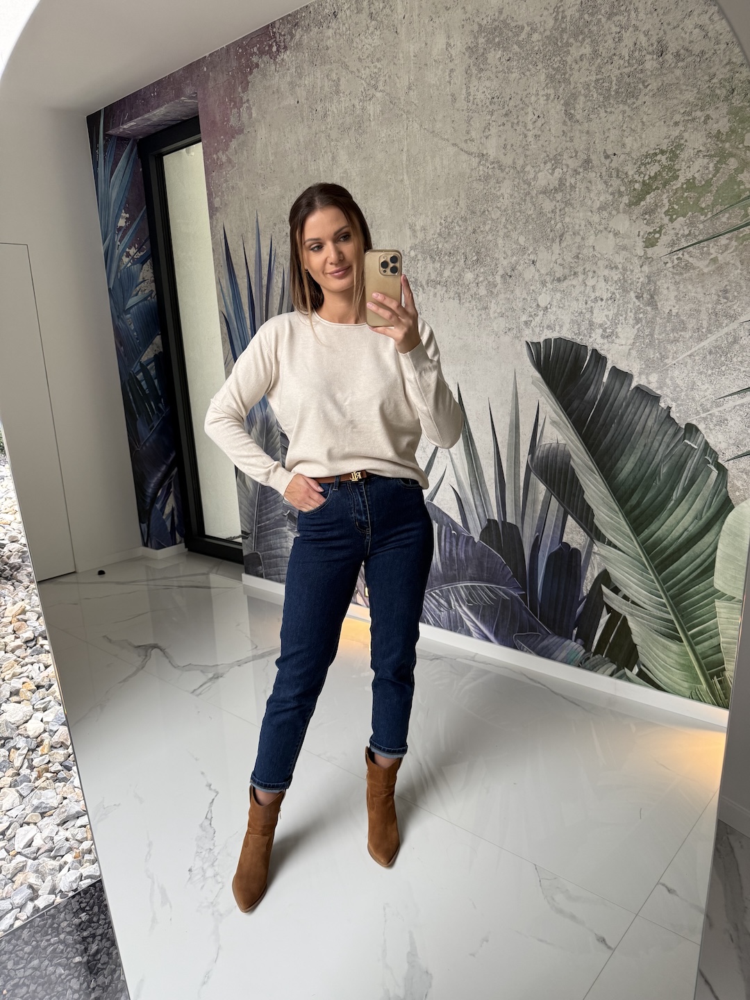 Sweter BASIC - śmietanka      zdjęcie 1