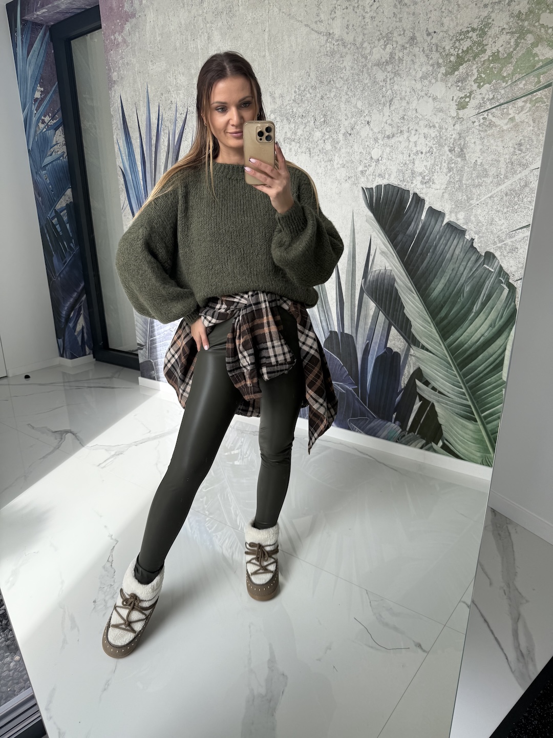 Legginsy modelujące, ocieplane - KHAKI zdjęcie 1