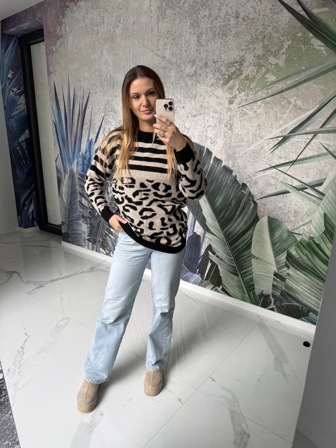 Sweter beżowo czarny w paski & panterkę zdjęcie 1