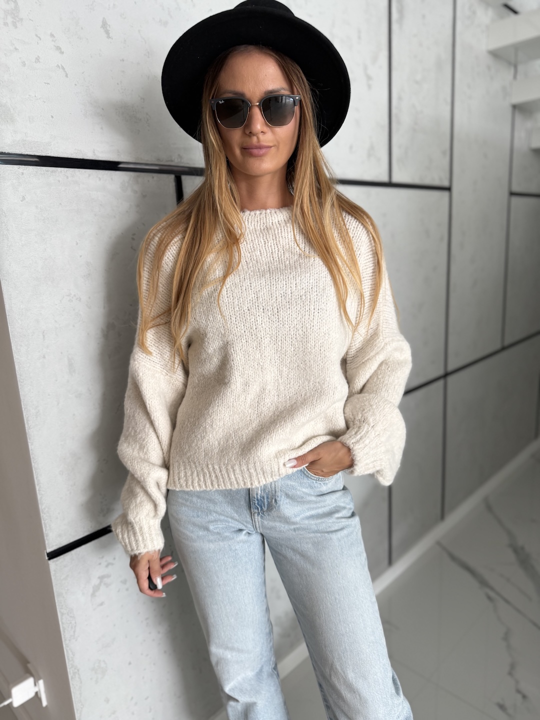 Sweter z kokardami - śmietanka  zdjęcie 4