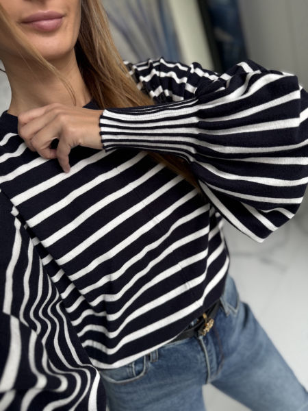 Sweter w paski  - granat