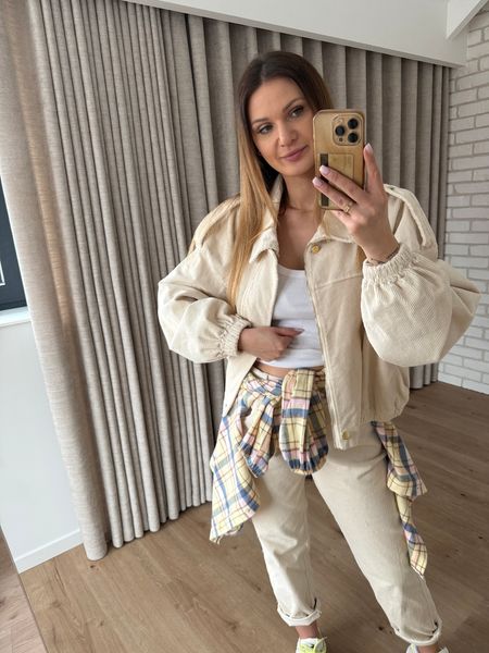 Bawełniana kurtka sztruksowa - jasny beż