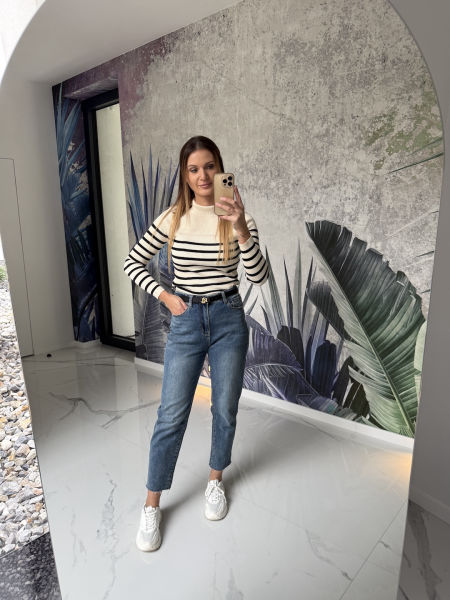 Dzianinowy golf - STRIPE - kremowy