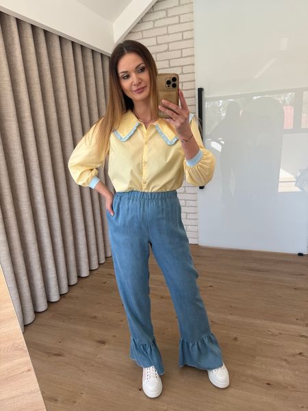 Bawełniana koszula z kołnierzykiem wykończonym koronką - żółta  