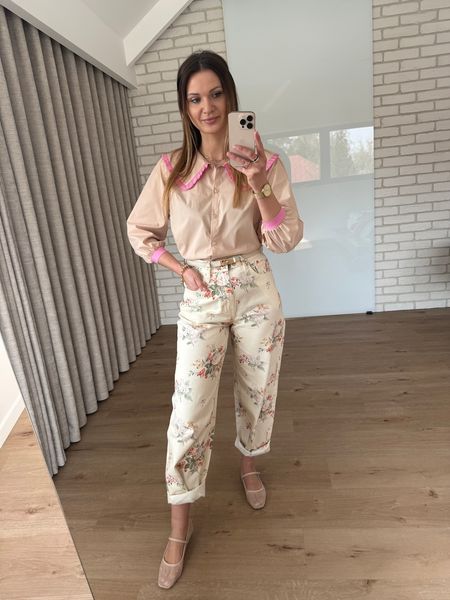 Bawełniana koszula z kołnierzykiem wykończonym koronką - beżowa 