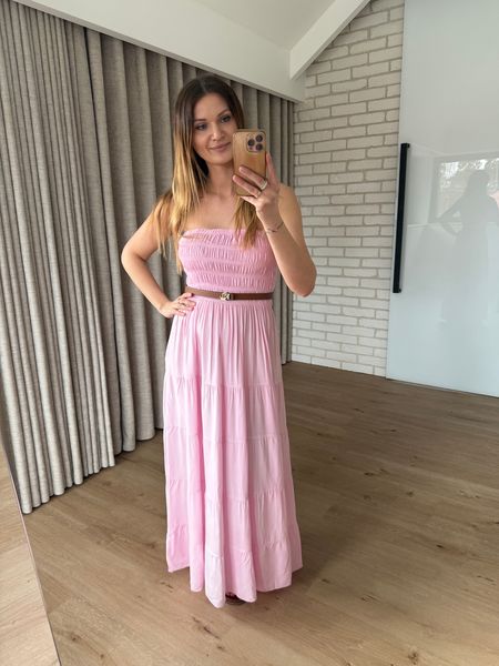 Sukienka z wiskozy VIOLA - baby pink   