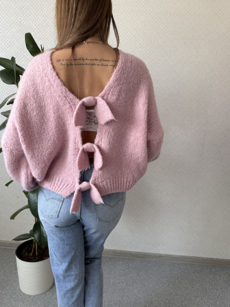 Sweter z kokardami - puder