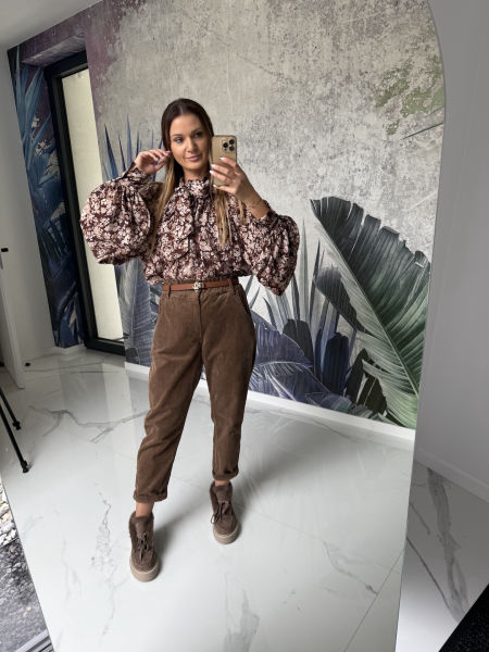 Koszula w kwiatuszki z wiązaniem 