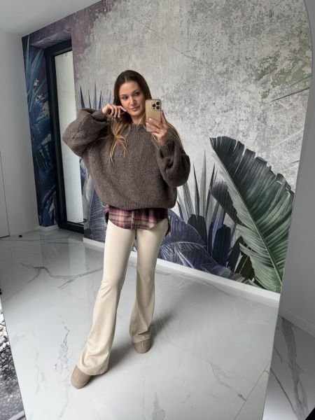 Sweter z wełną - czekolada    