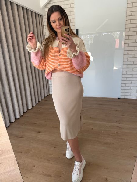 Spódnica prążkowana - beż